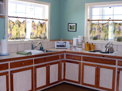 Gone Surf Inn kitchen